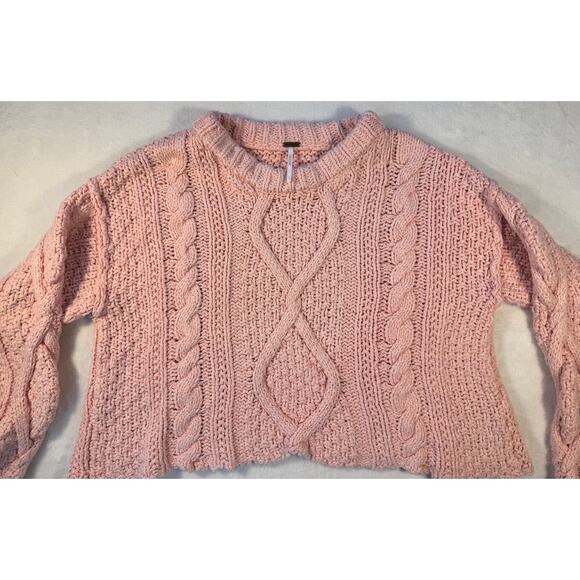 Free People Cutting Edge Pink Chunky Cableknit Crop Sweater Pullover Large - Picture 5 of 9